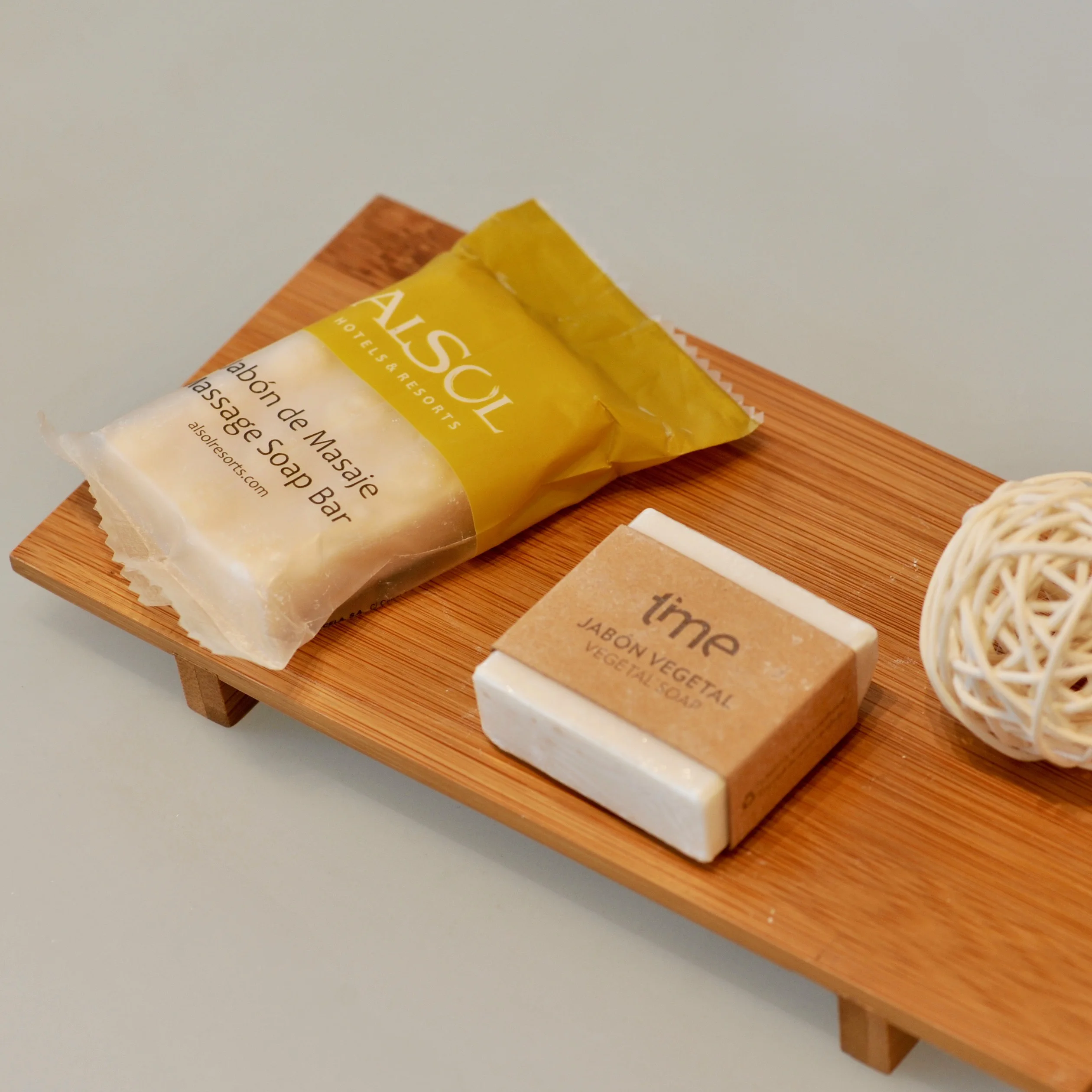 
ISO standard vegan soap in sachet for hotel and bathroom 