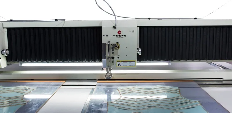 industrial Automatic pattern Double Size Hook operating gown sewing machine