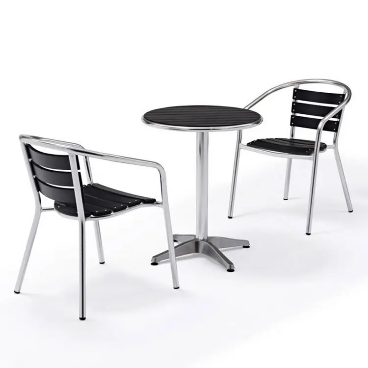 
Multifunctional Outdoor Table Metal Rattan Coffee Garden Bistro Tables Sale 