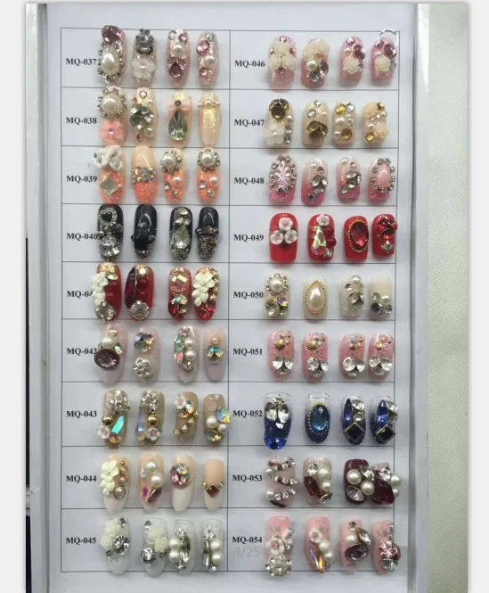 24pcs/box Luxury Bride wedding Hand-Made 3D Diamond False Nails Self-Adhesive Beautiful Wedding Nail