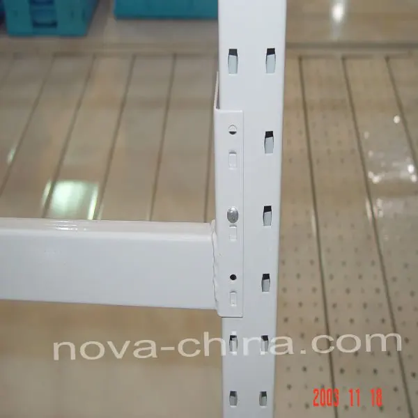 Угловые стеллажи для хранения