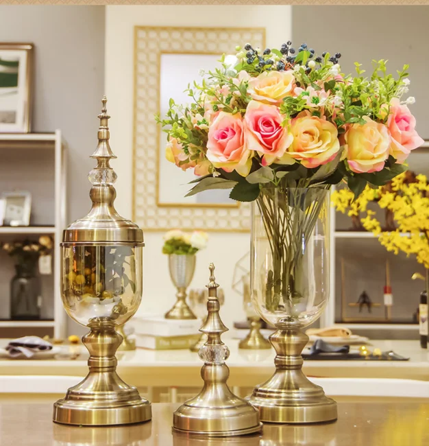 
europe antique style glass vase candy jar and lid in new design for wedding table decorative 