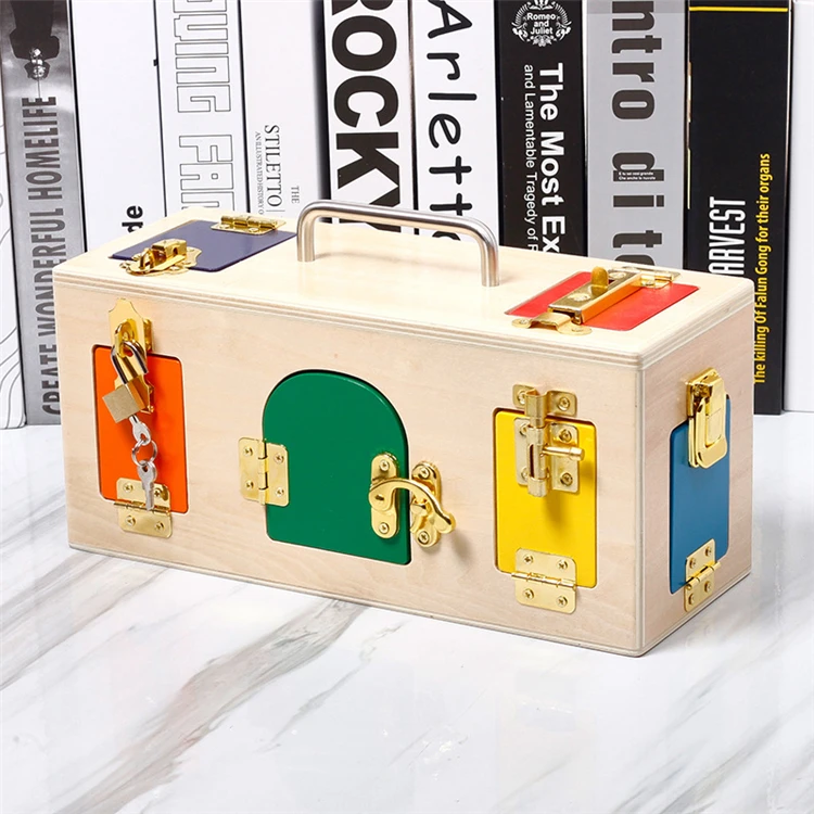 
2019 new wooden toy unlock box 10 kinds of different locks for kids to recognize locks 