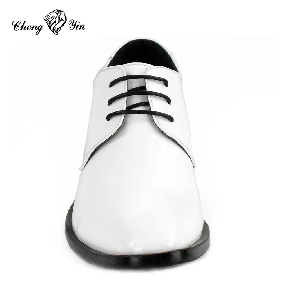 Оптовая продажа мужской парадной обуви, блестящая кожаная Высококачественная обувь ручной работы для лифта, Классическая дизайнерская роликовая обувь для лифта