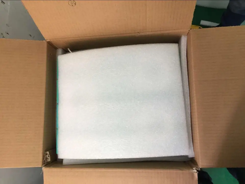 Hot Sell 100AH Lithium Battery Rechargeable Lithium ion Battery Pack For Solar Systems 12v