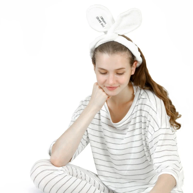 Wholesale Hair Accessories  Elegant Fashion Handmade Custom Logo Soft Velvet Plush Rabbit Bunny Ear Makeup Headband