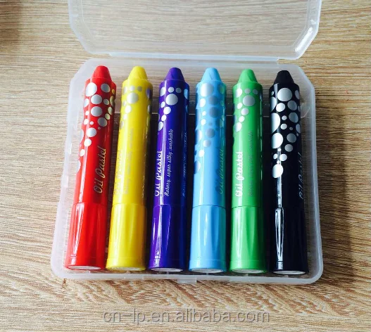Crayons 24 Colors Set water-soluble rotating oil painting stick child paint in plastic Case