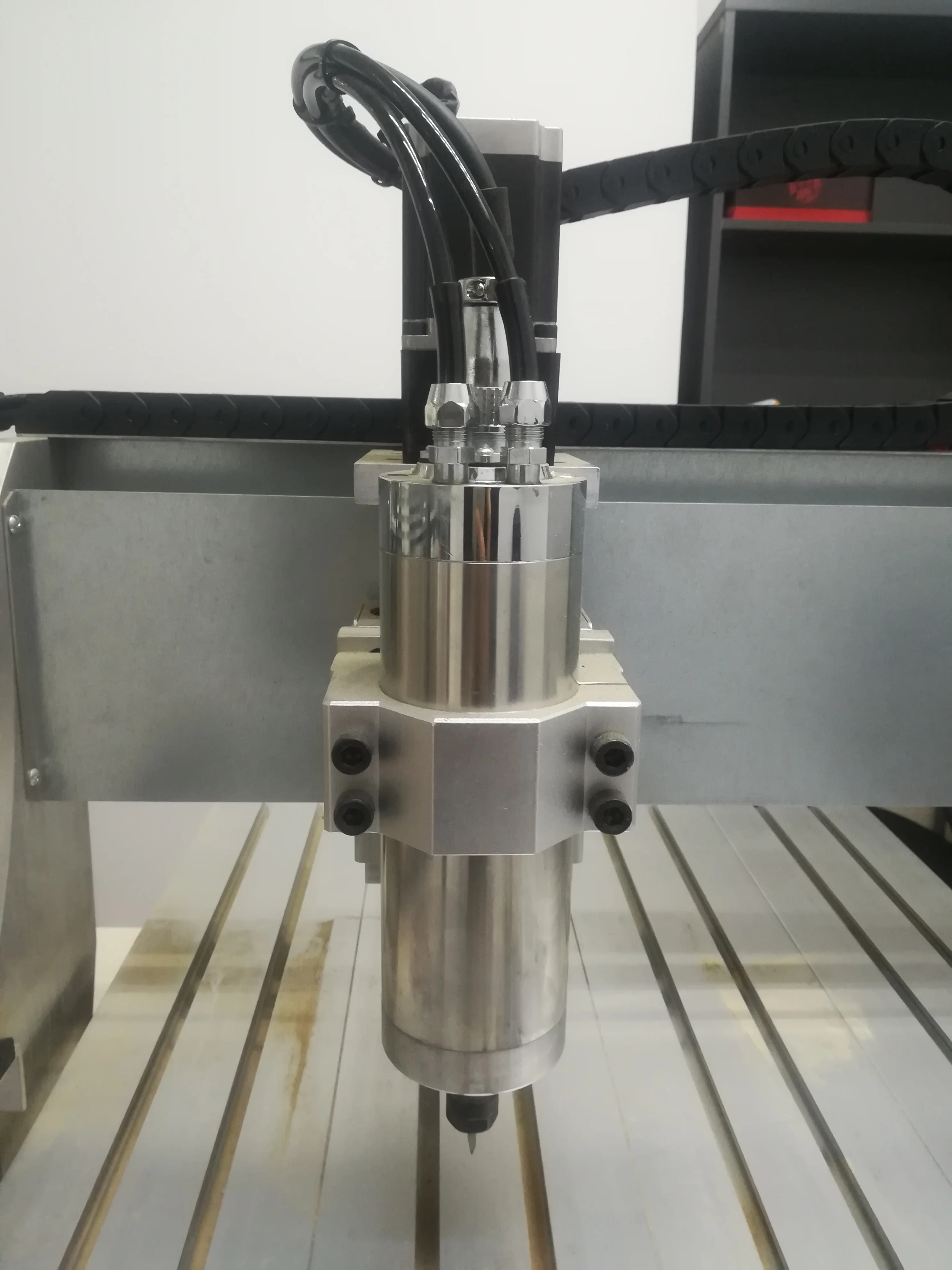 
1.5 Kw Water Cooling High Speed CNC Router 6040 / Mini CNC With DSP 