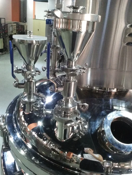 300L Cream and Ointment Detergent Liquid Vacuum Emulsifying Mixer Or Agitator Mixing Making Machine