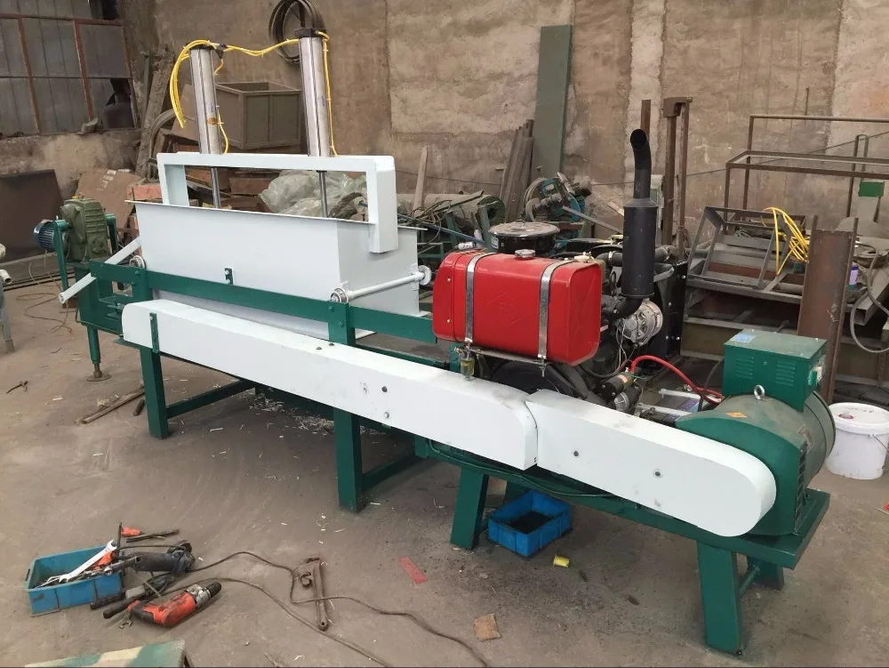 Animal Bedding Industrial Pine Tree Hard Wood Sawdust Shaving Machine for sale