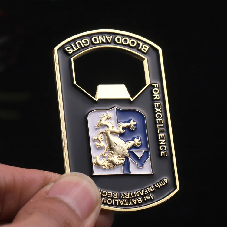 HSQ factory custom металлический цинковый сплав рекламный логотип мягкая эмаль 3D военная открывалка для бутылок