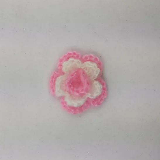 Free sample handmade crochet flower for garment decoration