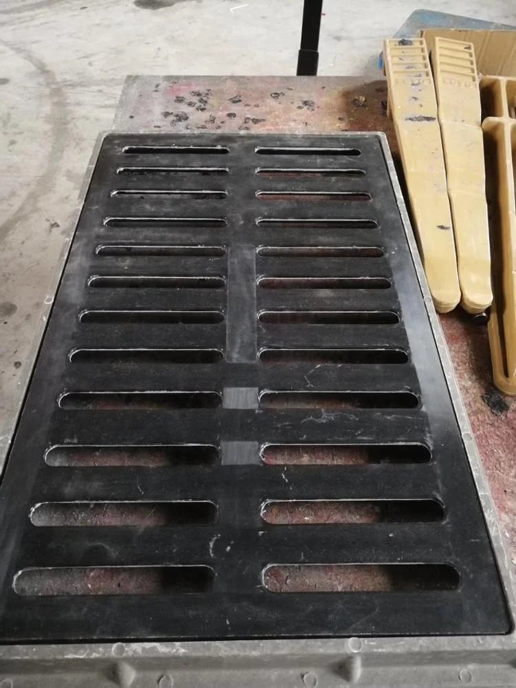 manhole cover hydraulic machine