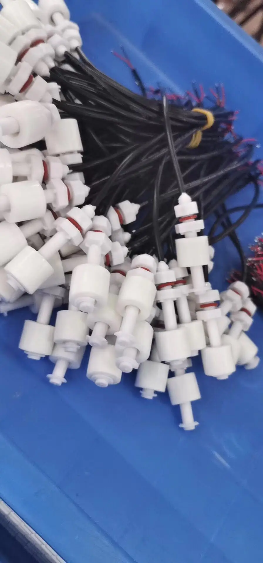 Vertical Installation  Stainless Steel Magnetic Float level Sensors Float Switch Sensor