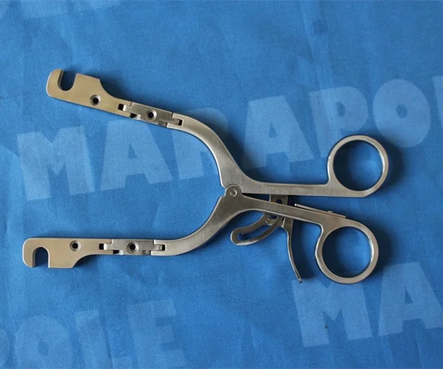 Spine Retractors set, cervical retractor, Spinal fixation surgery