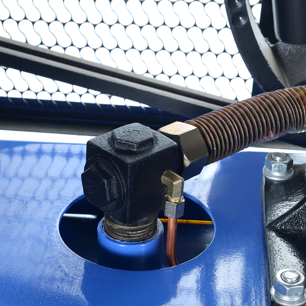 
Guangzhou industrial 8 bar 600l min air compressor weight 