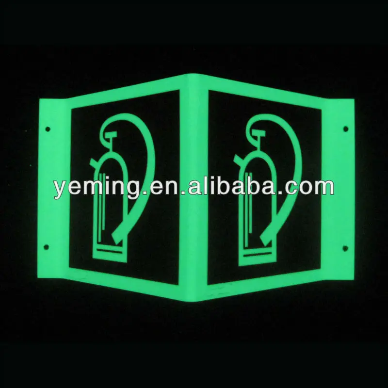 photoluminescent sheet/photoluminescent board