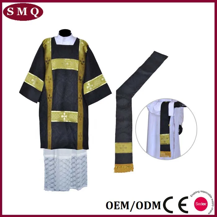 Black Dalmatik, Gothic dalmatic with matching deacon stole