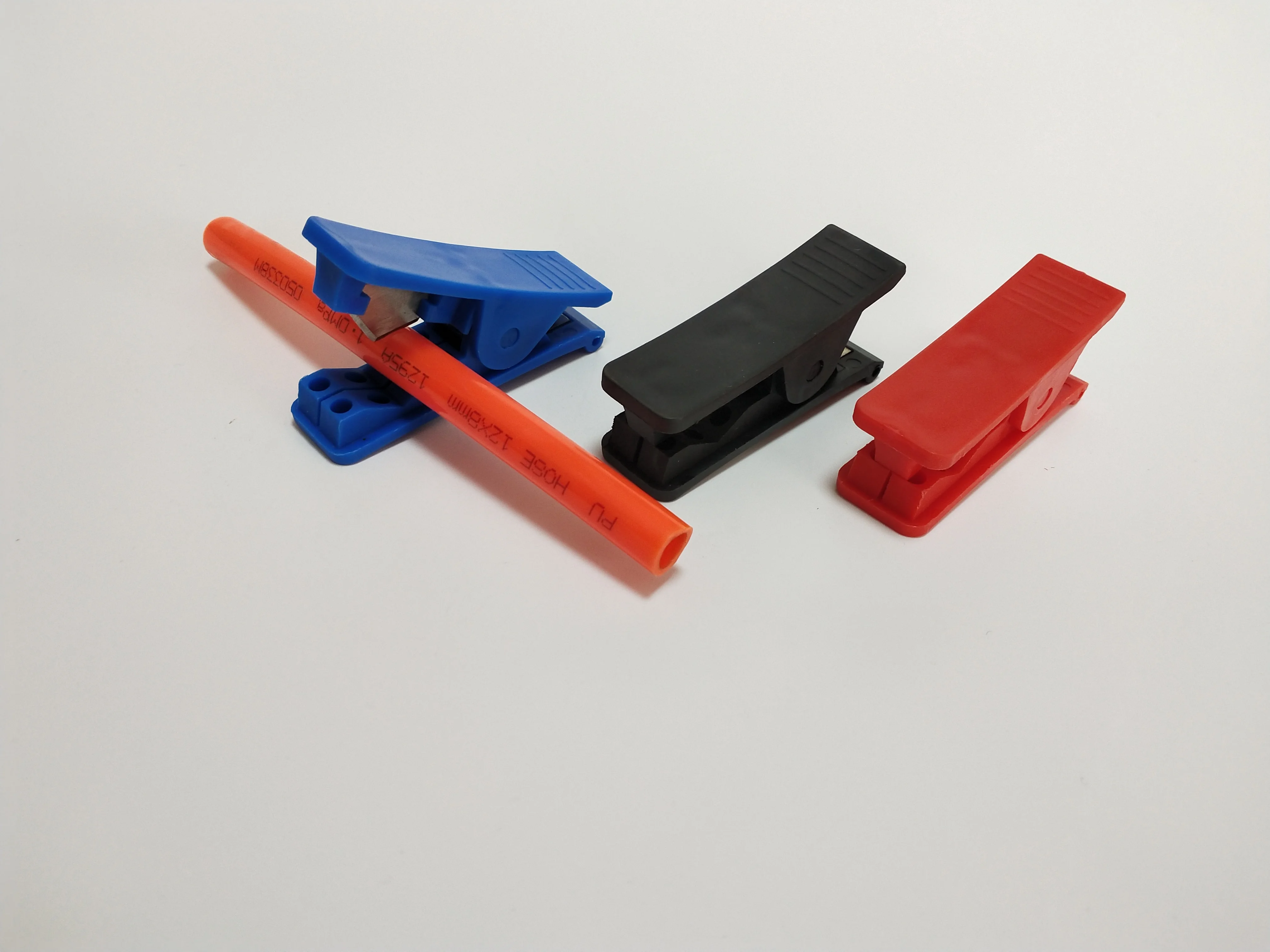 Good Quality plastic pneumatic air hose manual tube pipe cutter