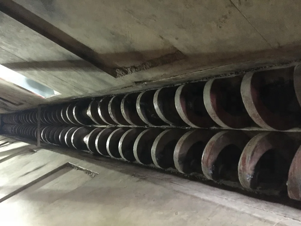 Винтовой спиральный конвейер из нержавеющей стали без вала цена на отходы/влажный материал/материал для виски