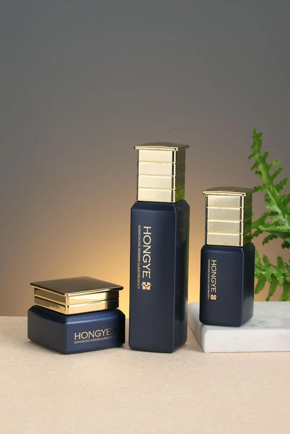
Manufacture loose powder jar glass cosmetic packaging hair gel glass wide mouth cream container 