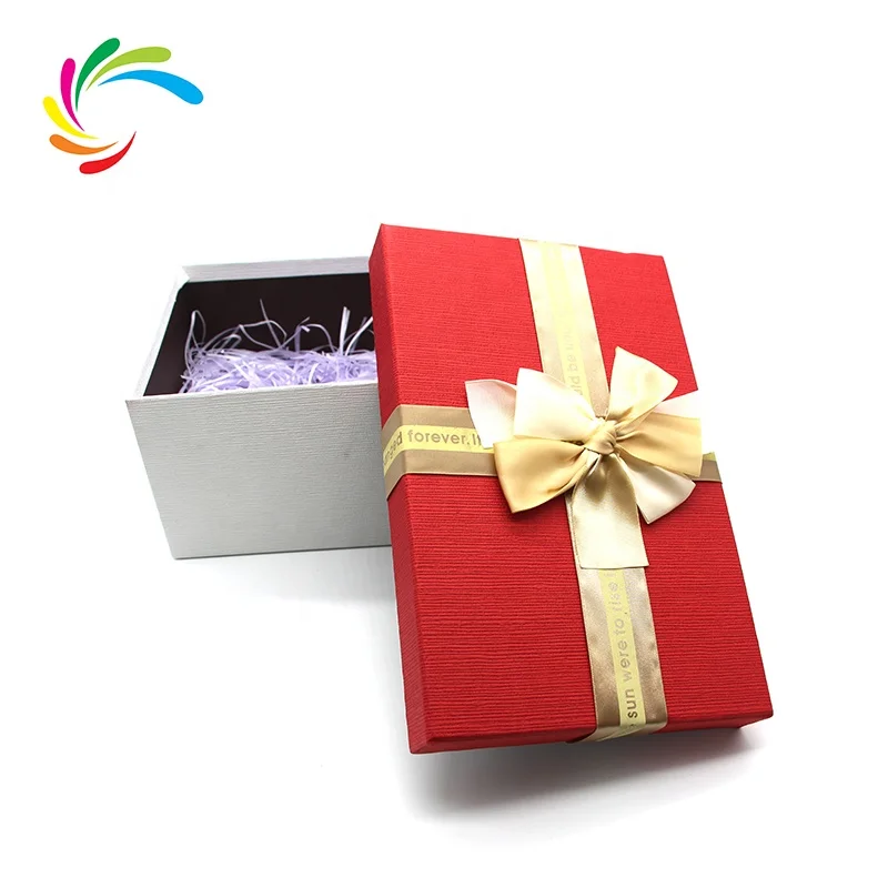 China Manufacturer Cheap Wholesale Print Custom Logo Luxury Christmas Gift Box with Ribbon