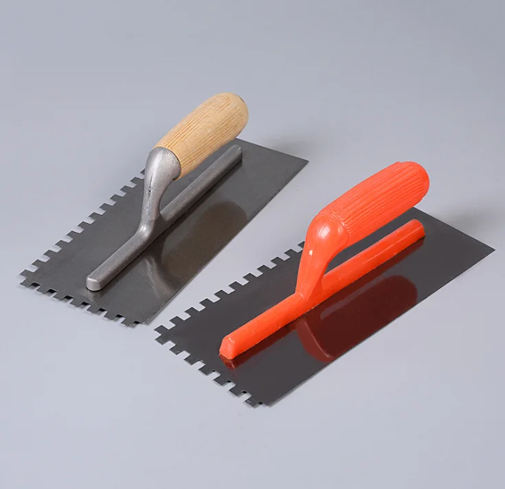 Лопатка для ручной укладки кирпичной кладки с пилообразным зубцом
