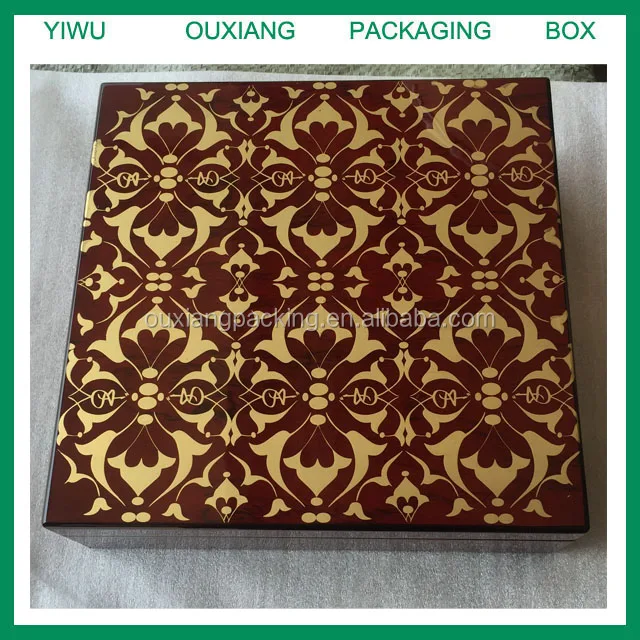 
UAE customer design lid print luxury wooden chocolate box 