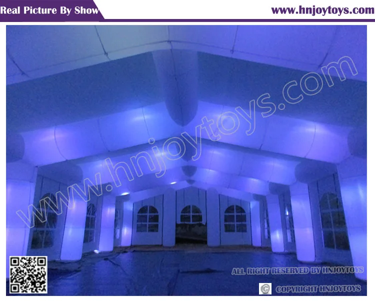 Portable inflatable car wash tent, inflatable car garage tent, inflatable truck tent for sale