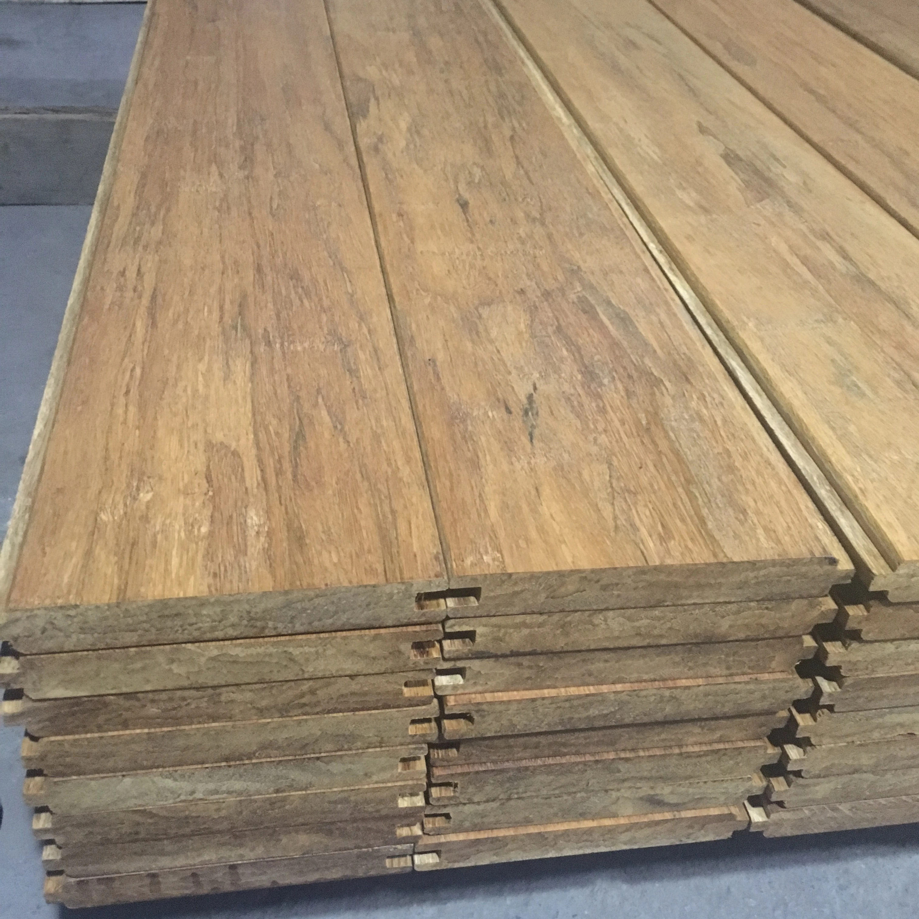 High Quality  Factory Price Bamboo Horse Plank With Tongue and Groove