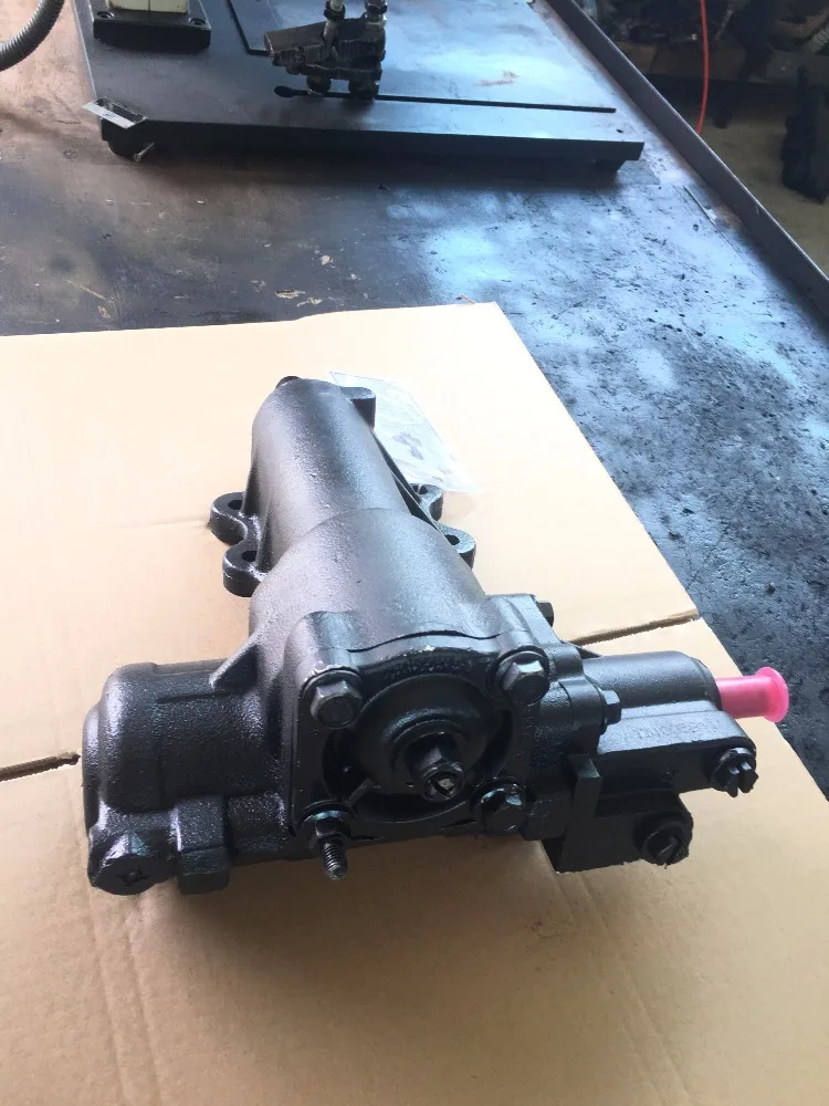 F043 LHD Power Steering Gear Box Kit For JEEP Wrangler OEM 68052897AA , 52126349AD