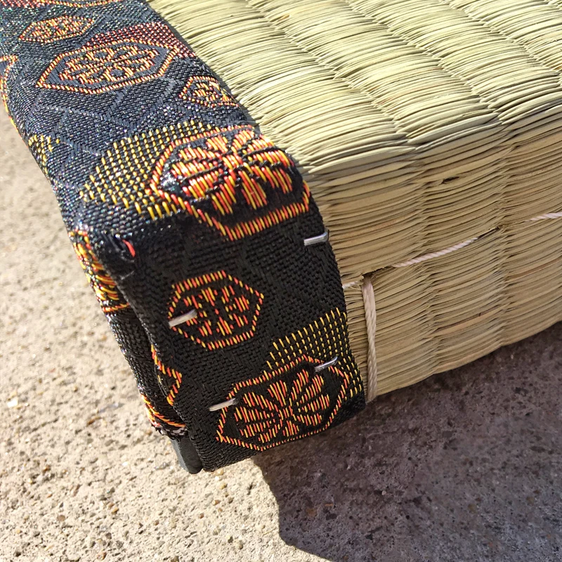 tatami mat with different binding