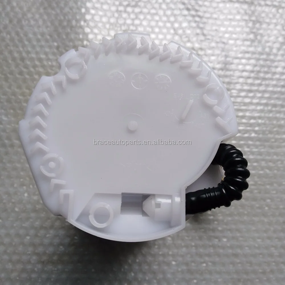 Топливный насос для двигателя Geely LC Panda MK Cross 1,5 л MR479QA