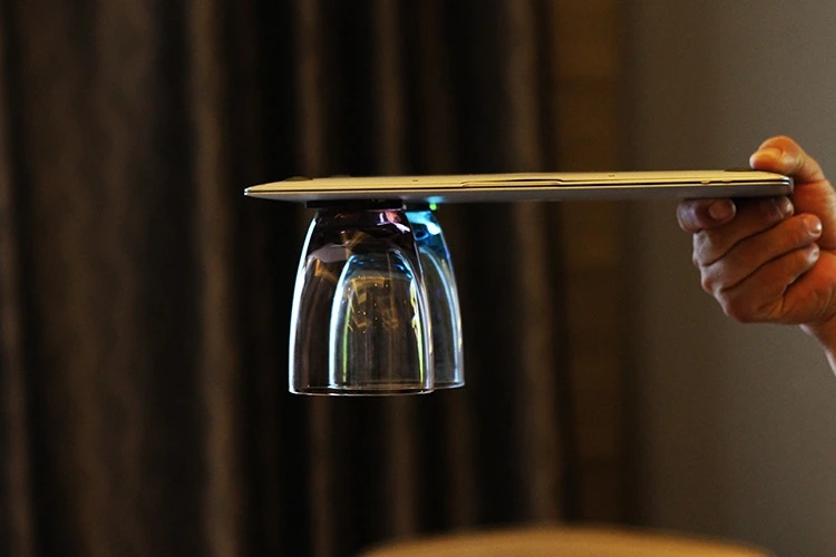 2019 2pcs/lot Magic nano sticky pad Universal Sticker No Trace Mobile Phone Holder Car Kits Car Bracket Pods Sticky Gel pad