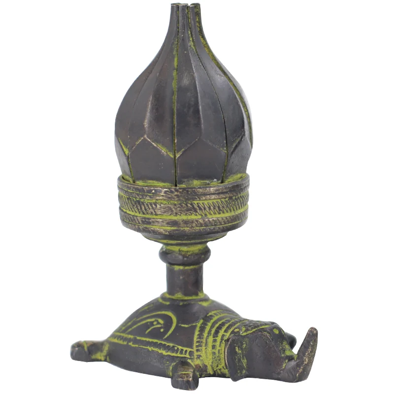 
Tibetan Handmade Antique Brass Candle Holders-lotus patterns 