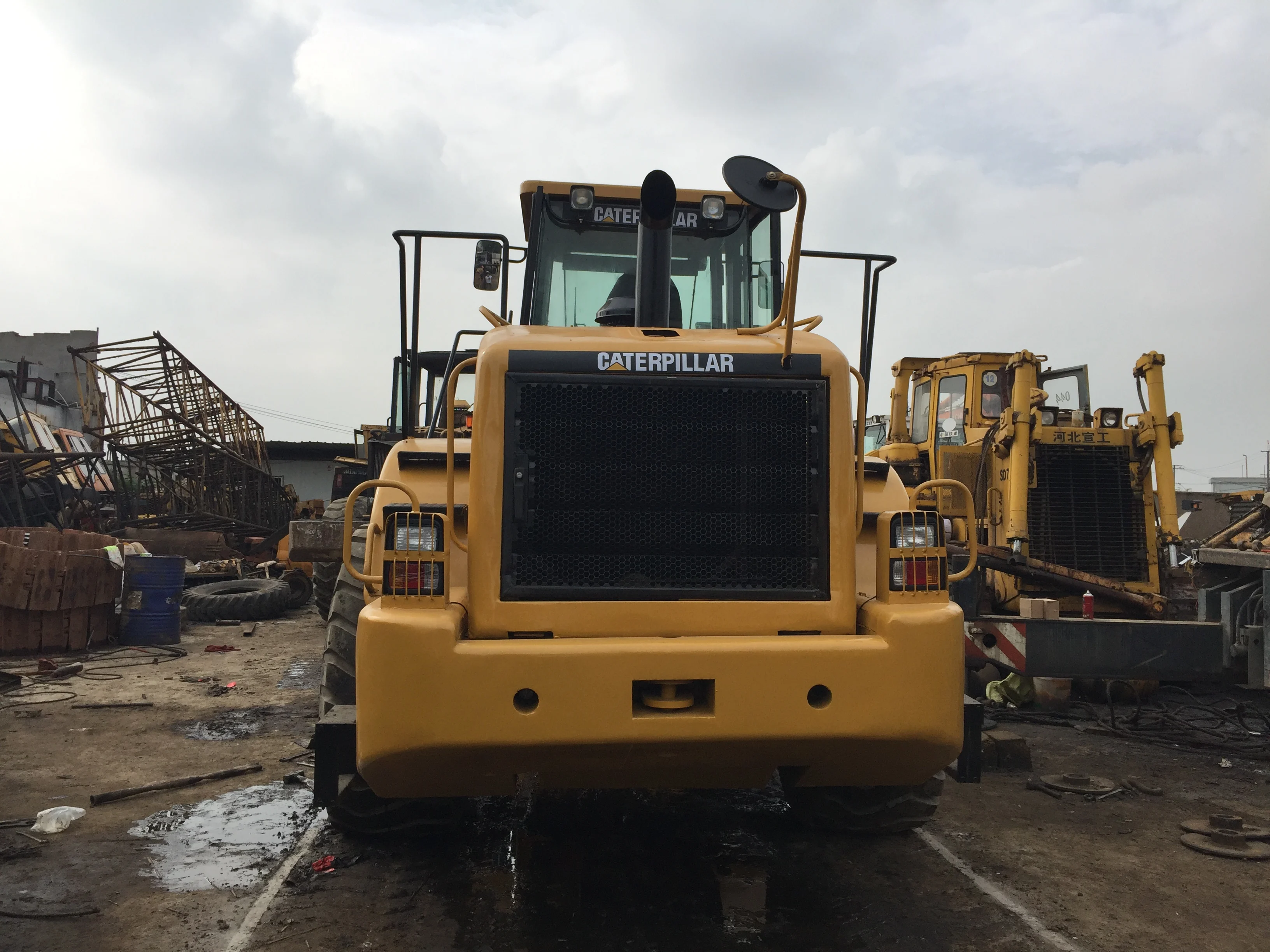 Used caterpillar 966H Wheel Loader for sale in Shanghai China