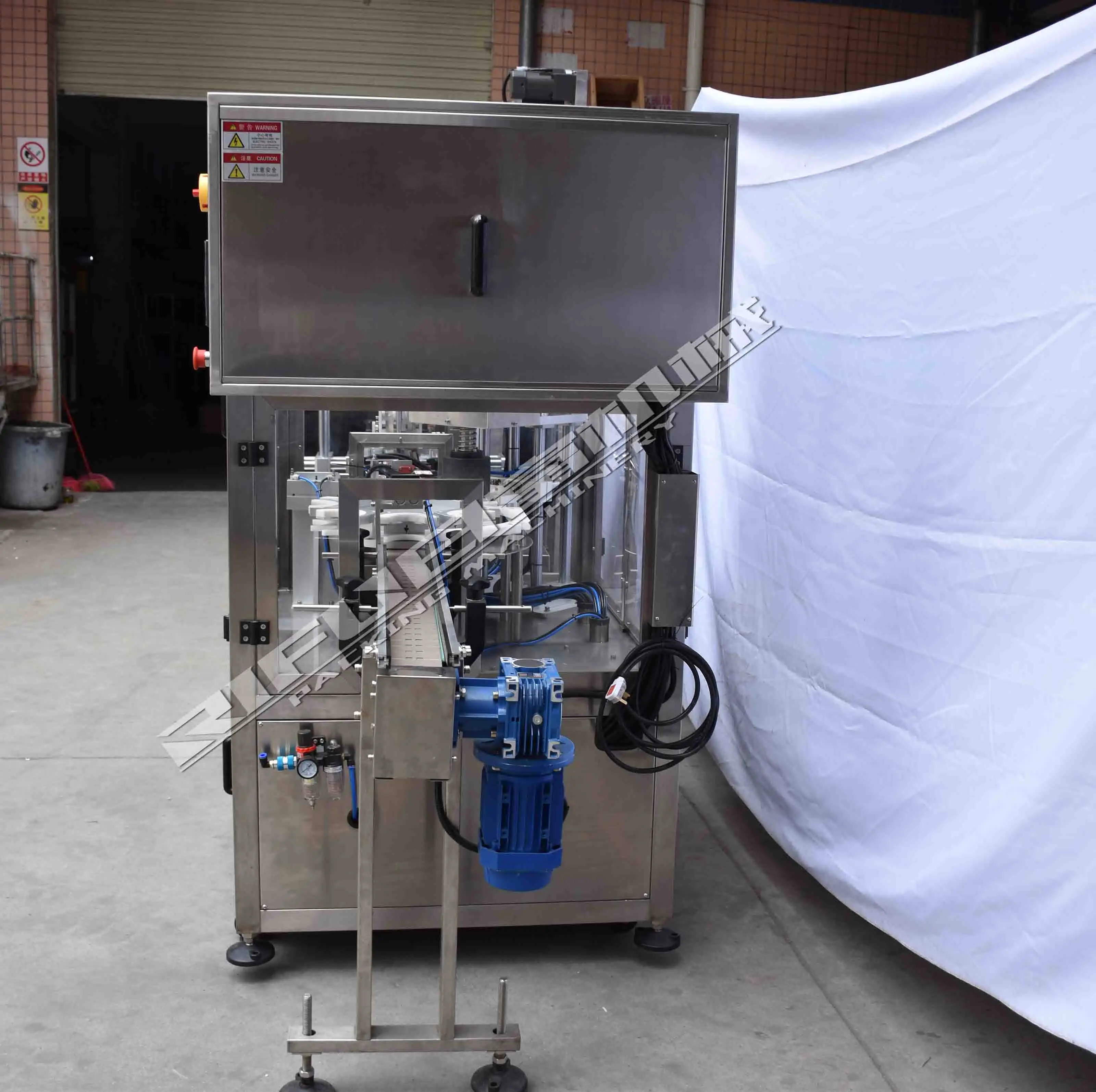 manual glass jar cap lock machine/bottle twist off cap vacuum capper machine