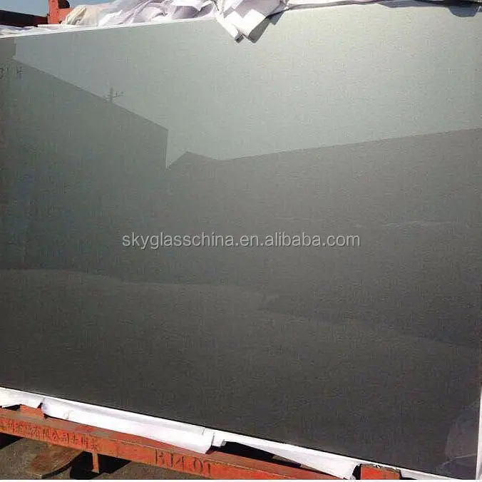 
China Factory 3mm 4mm 2440*1830mm Back Painted Glass Price 