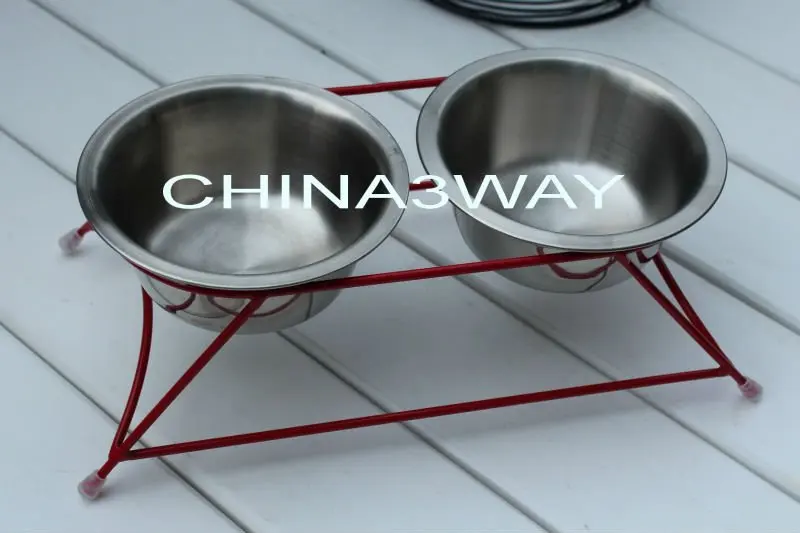  Металлический контейнер для еды собак