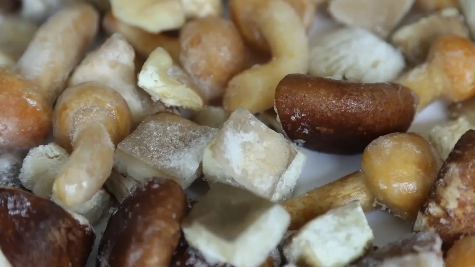 
Nameko Shiitkake Oyster Cut Frozen Mixed Mushrooms with Competitive Price 