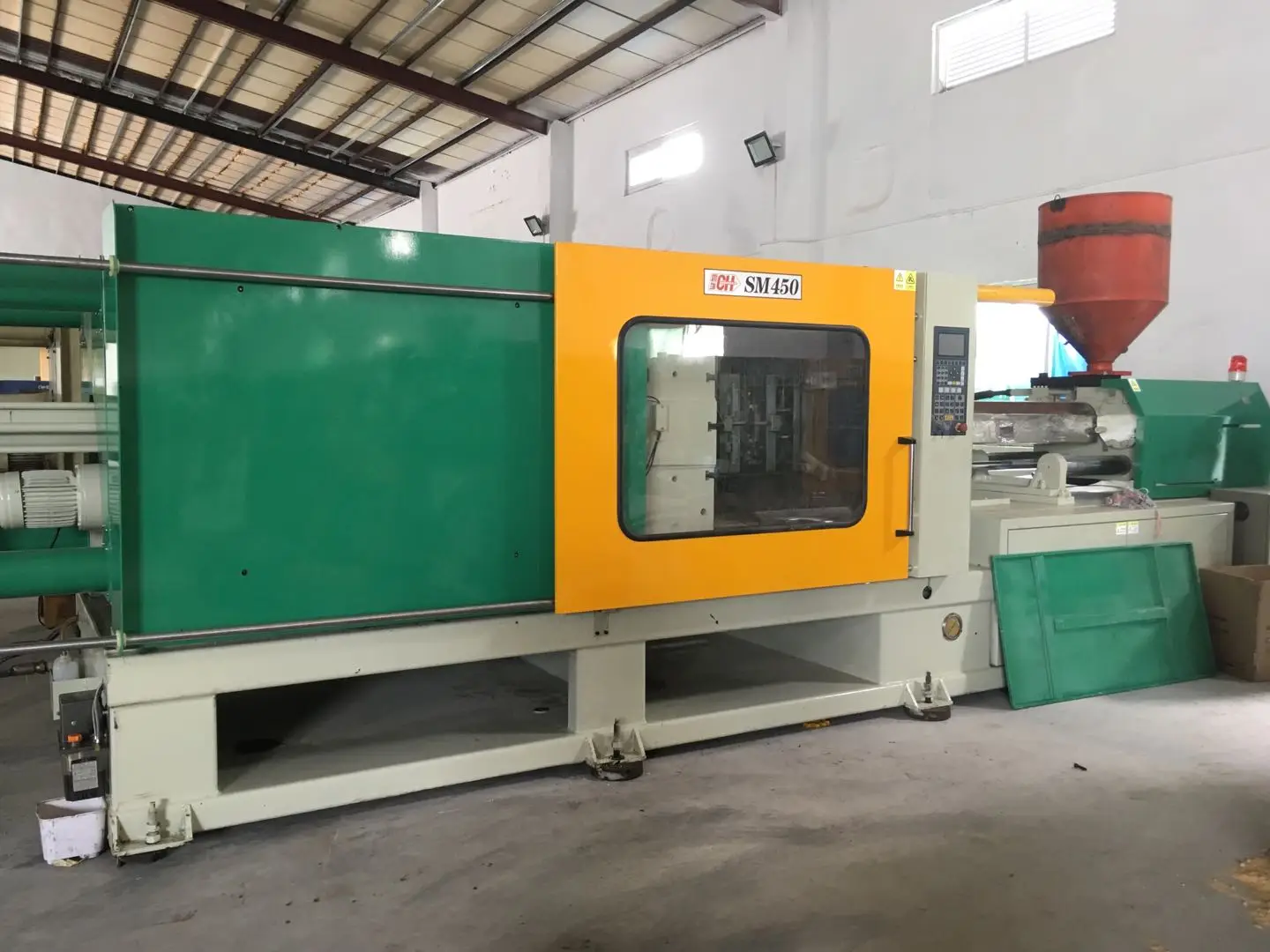 Chen hsong used second hand injection moulding machine