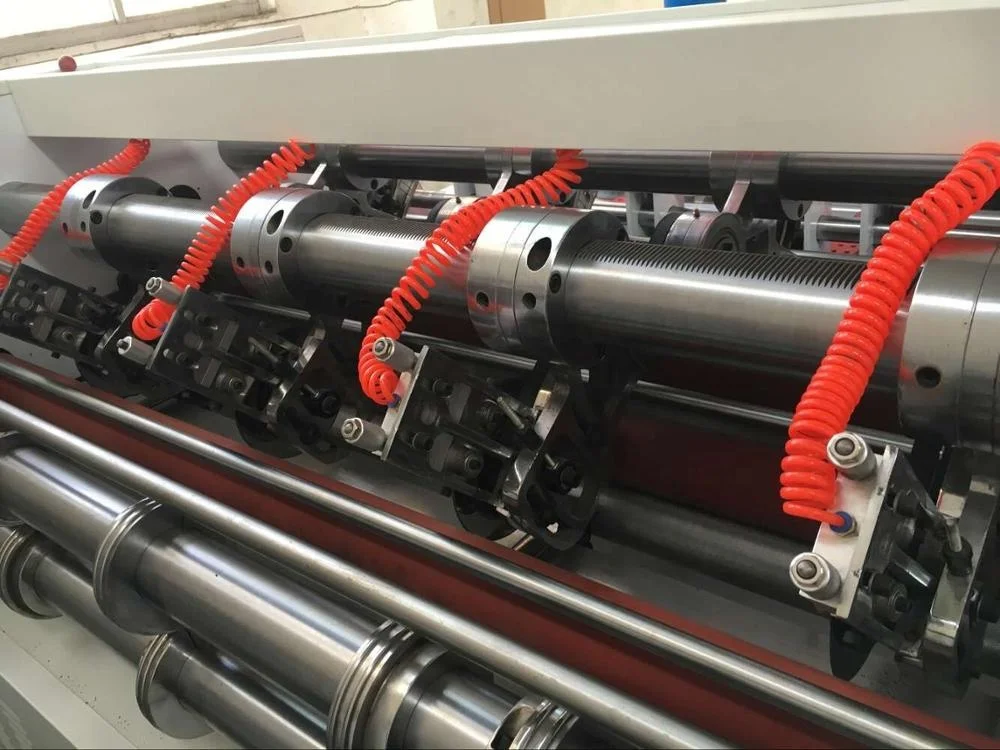 thin blade slitter scorer machine