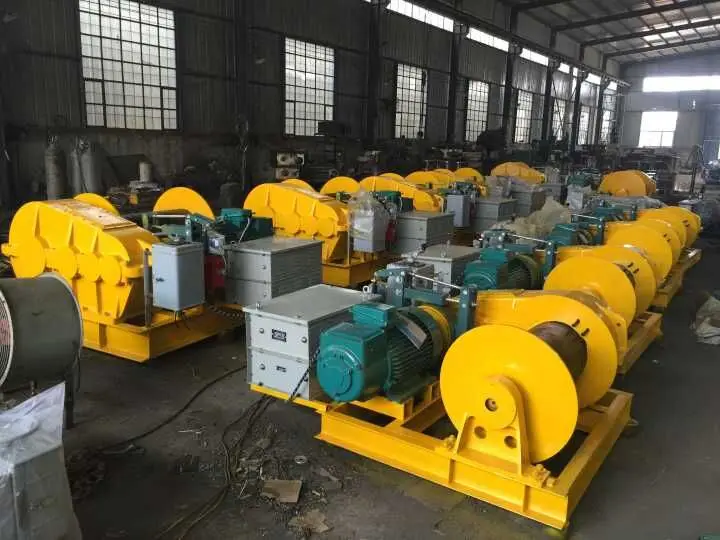 30 tons electric winch wire rope type with remote control low price