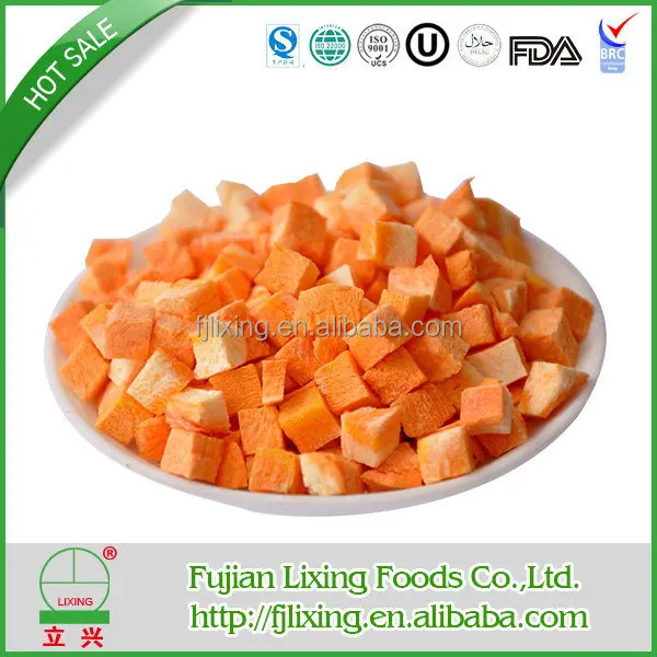 Healthy vegetable snack/cooking ingredients Freeze-dried carrot dice