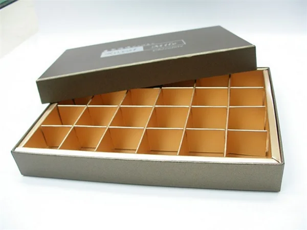 Beautifully design sweet chocolate box Chinese new year candy gift box