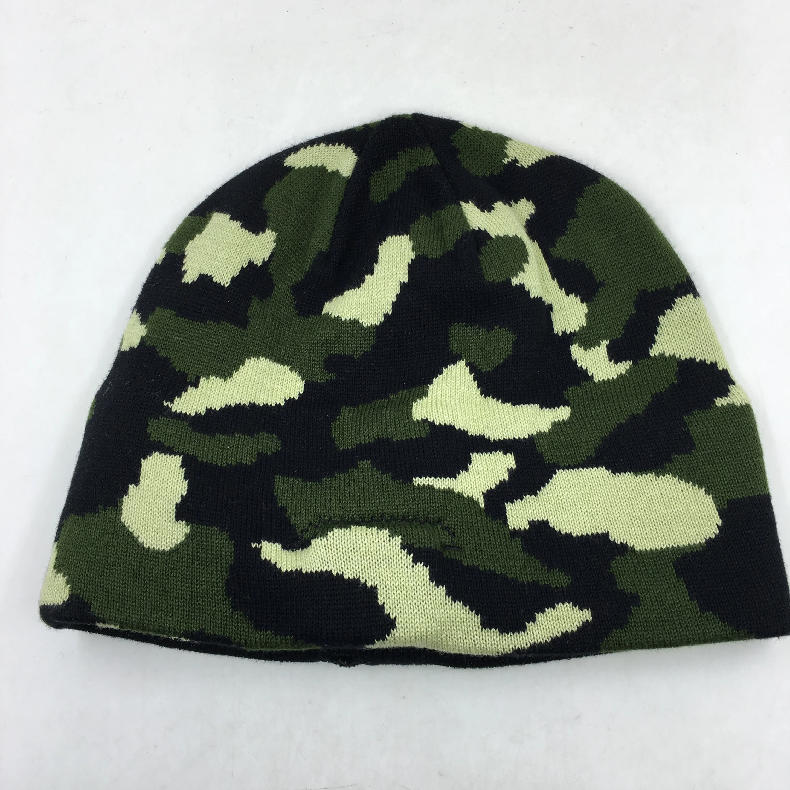 sedex 4p and ISO manufacturing factory with wireless earphones 100% acrylic camouflage beanie hats