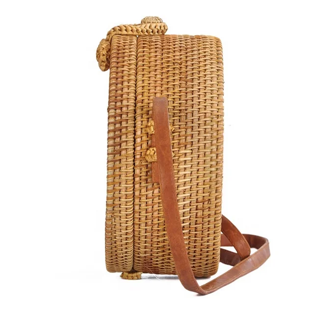 Ecofriendly Hot Summer Handmade Beach Bag  Women Fashion Bali Bohemian Beach  Circle Handbag Woven  Round Mini Rattan Straw Bag