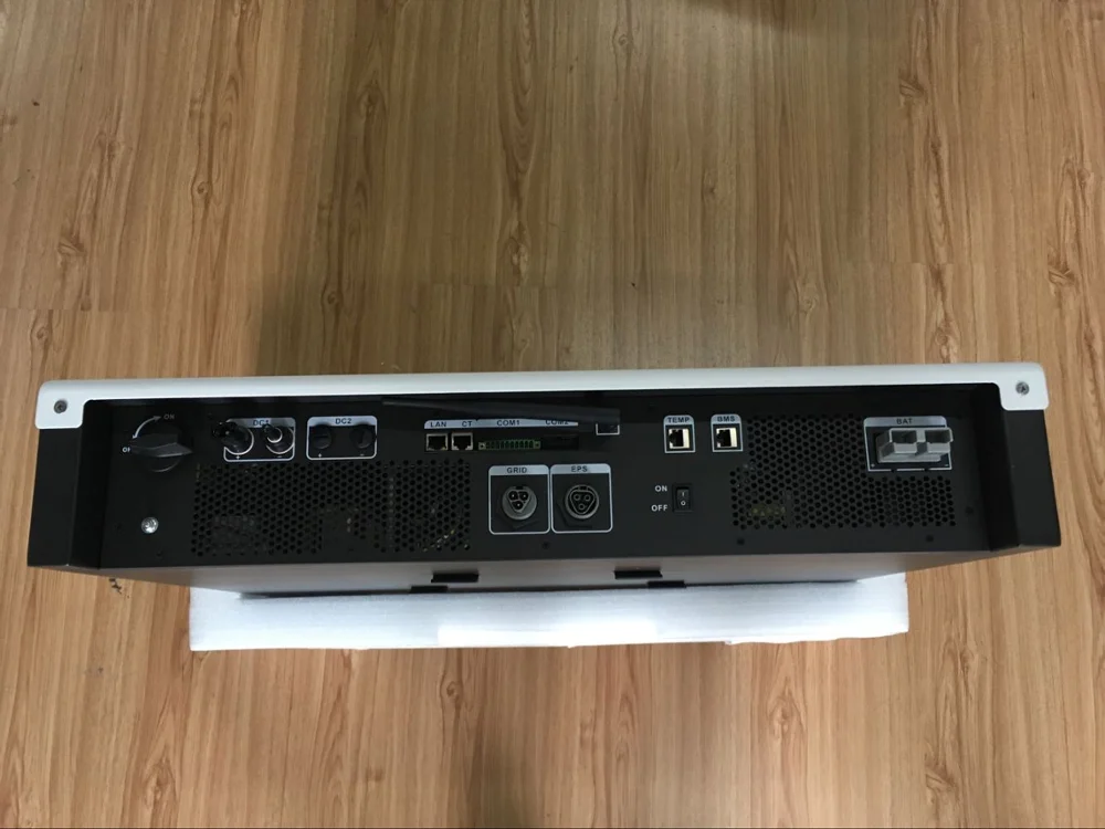 SK-SU5000E 5KW Hybrid Solar Inverter On/Off grid Solar System Solar Grid Tie Inverter with battery backup