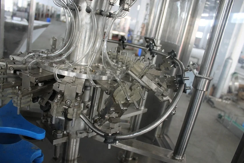 
Small speed 3 in 1 monoblock crown Cap automatic glass bottle draft beer filling and sealing machine 