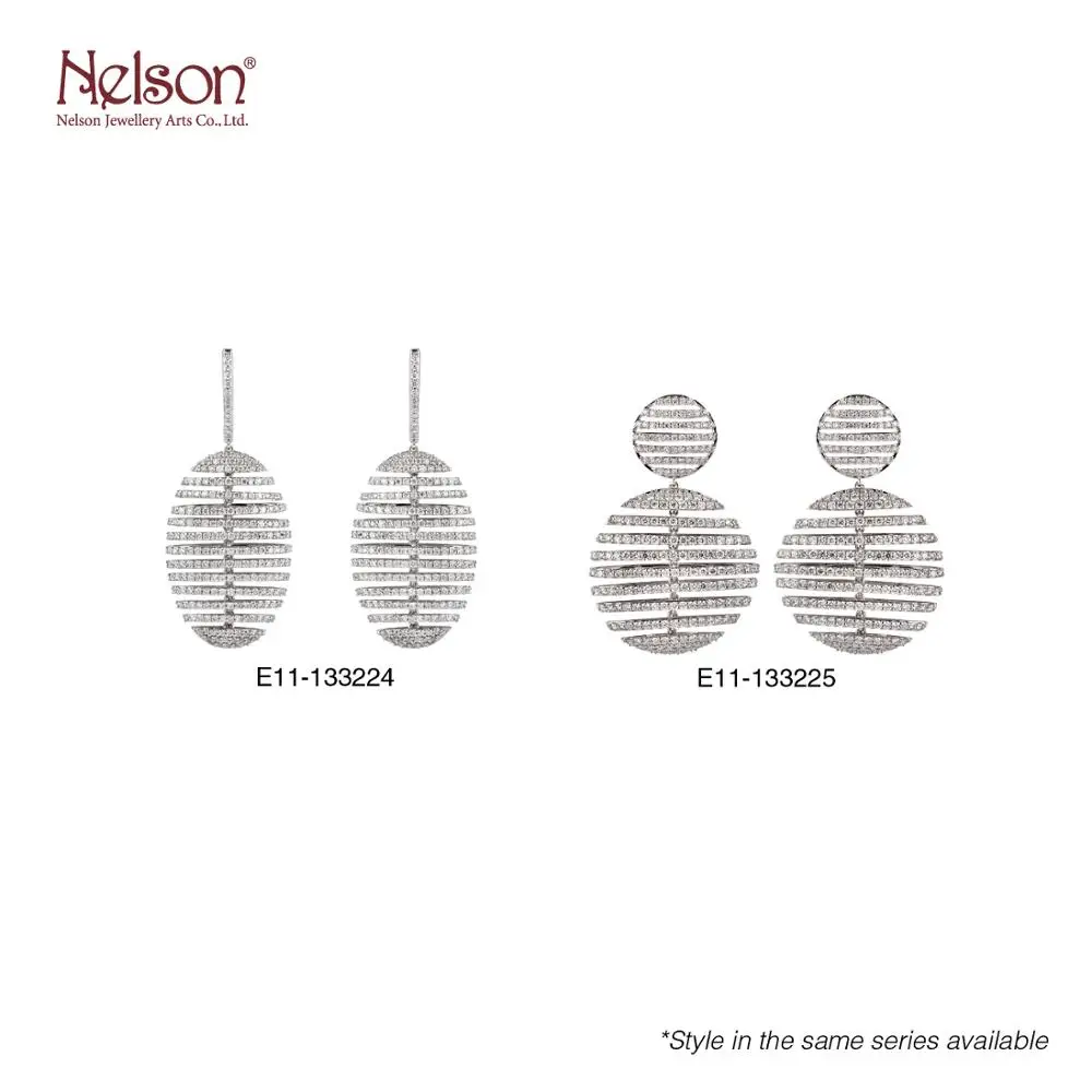 
2021 Top Quality Design Wholesales Price OEM ODM no MOQ Daily Wear 18K 750 Yellow Gold Natural Diamond Pendant For Ladies 